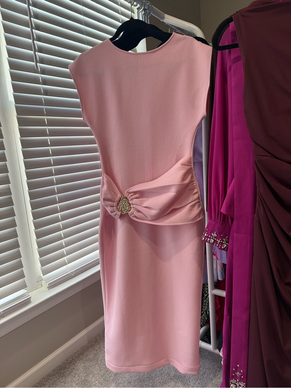 Pale Pink Midi Dress with Decorative Waist Accent